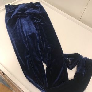 Members Only navy velvet leggings